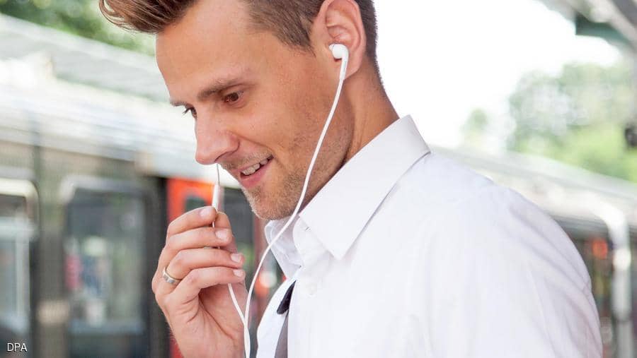 How to protect yourself from smart phone radiation?