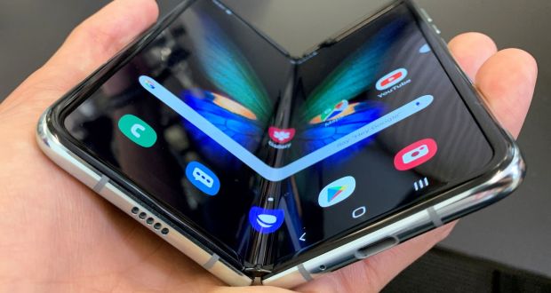Samsung To Dispatch Two New Foldable Smartphones in 2020