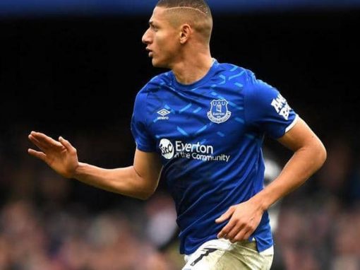 Everton continues his victories with Ancelotti