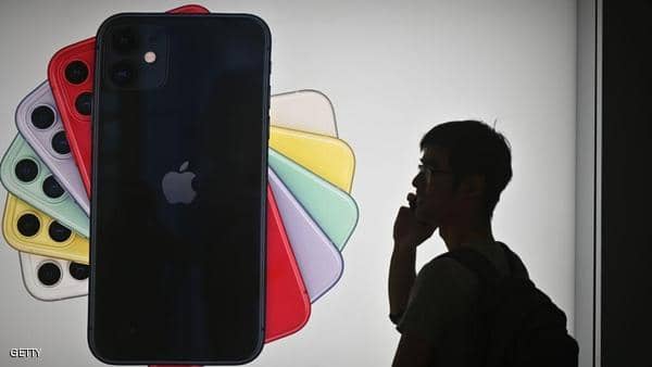 Apple brings a surprise in its expected “cheap” phone