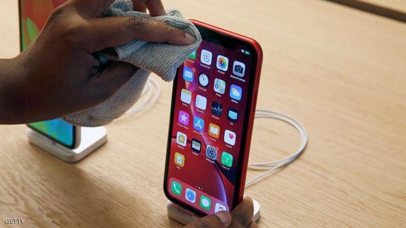 How do you clean your phone during the time of the Corona outbreak? .. “Apple” answers