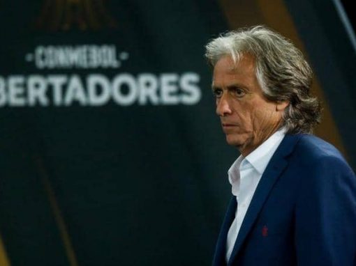 Corona new injury in soccer fields