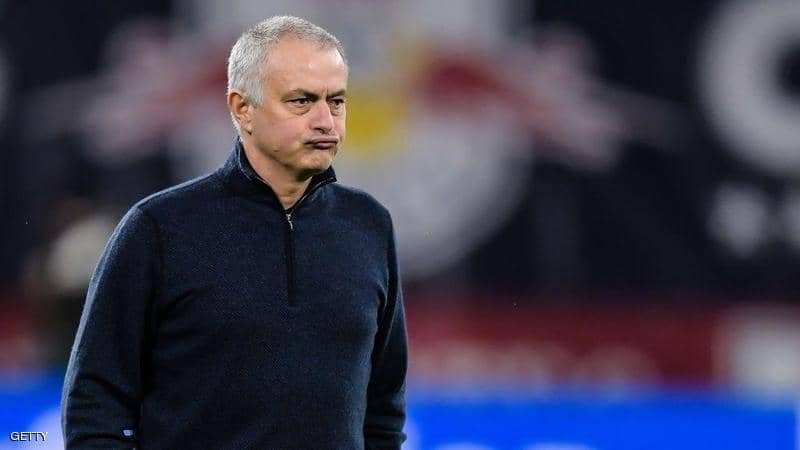 Tottenham comments on Mourinho’s pictures “in violation of government orders”