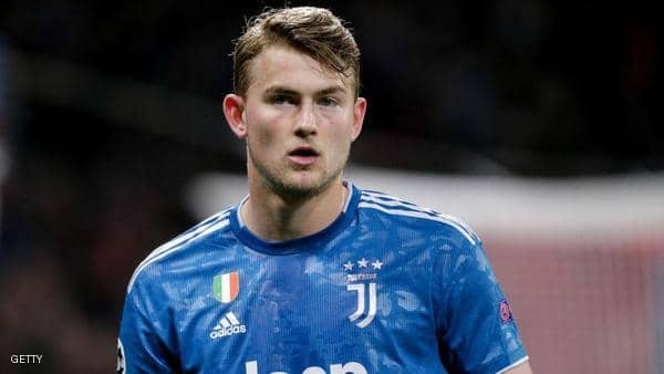 Reports: De Licht dreams of Barcelona away from the “old lady”