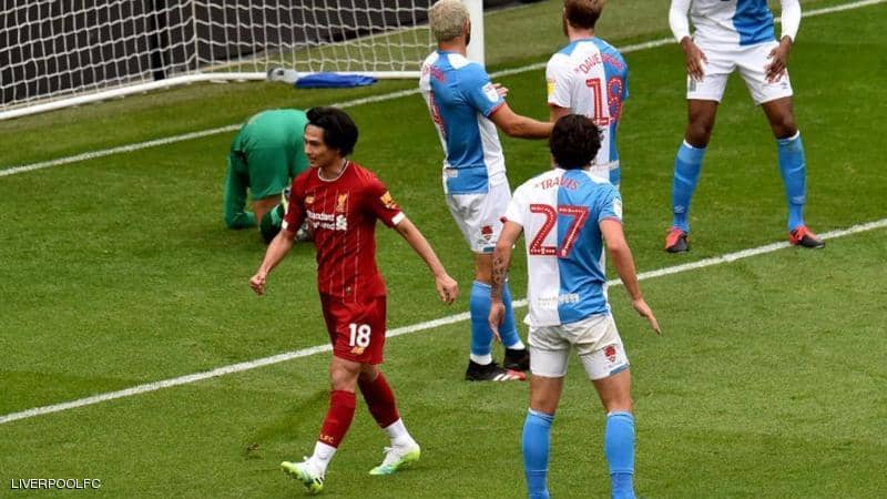 The first meeting since the league stopped .. Liverpool sweeps Blackburn