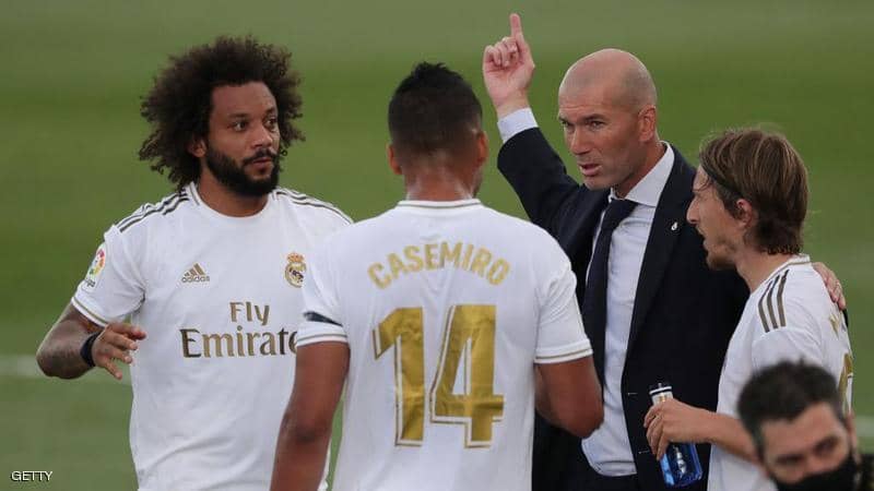 Zidane enters the “Three Giants” club .. and scolds its players