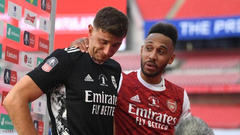 Arsenal goalkeeper .. “Tears of the cup” caused by the suffering of 10 years