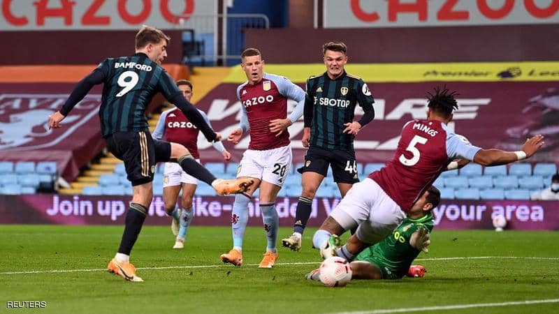 Leeds stops the Aston Villa train with three Bamford