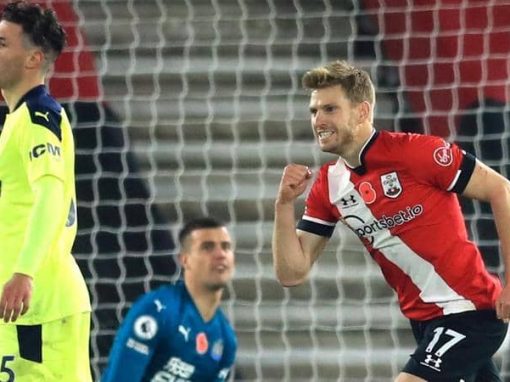 Southampton leads the Premier League for the first time since 1988