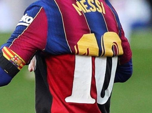 Messi fined for greeting Maradona