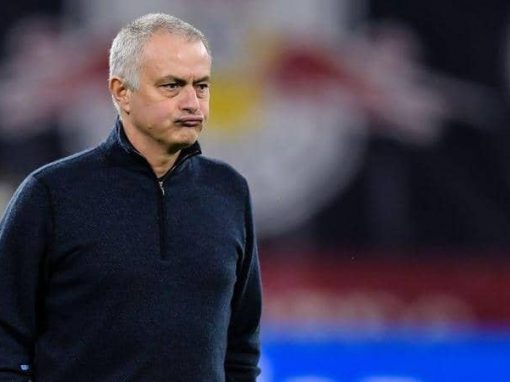 Tottenham comments on Mourinho’s pictures “in violation of government orders”