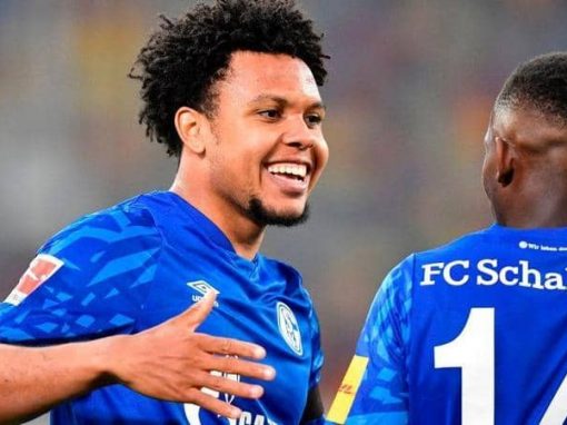 An American player in solidarity with Floyd in his own way