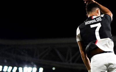 Ronaldo “challenges” history … 3 amazing numbers in one game