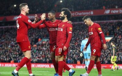 Liverpool begins defending the Premier League title against Leeds