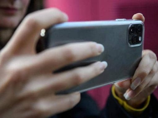 Smartphones and depression … health experts explain the relationship