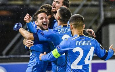 Napoli crush Crotone and jump to third place in the Italian League