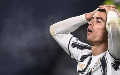 Juventus receives two headers at the same time