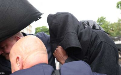 Zuma “covering his face” attend the British court to decide on the “cat video”