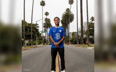 Chelsea announce the signing of Raheem Sterling